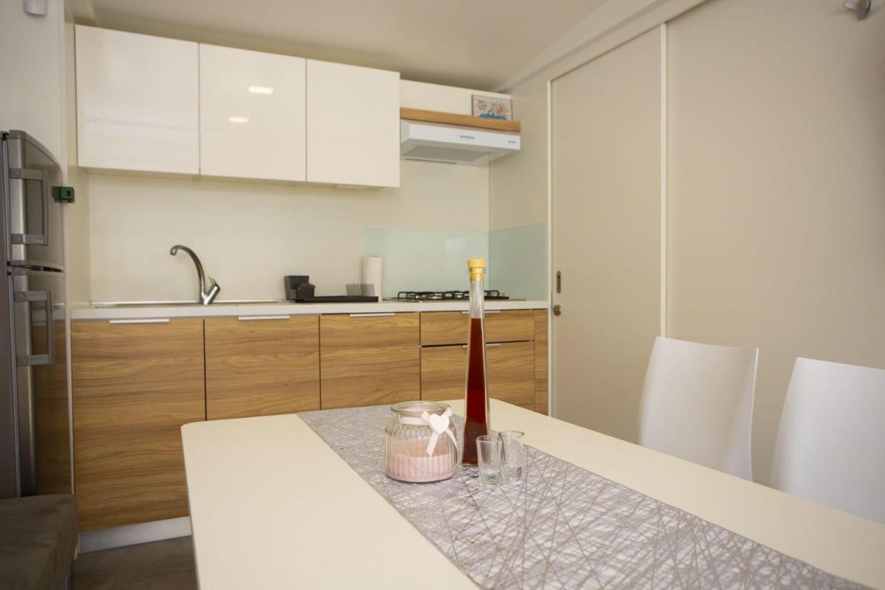 Oaza Mira Mobile Houses - Camp Basko Polje #Bestoffer Baška Voda Εξωτερικό φωτογραφία