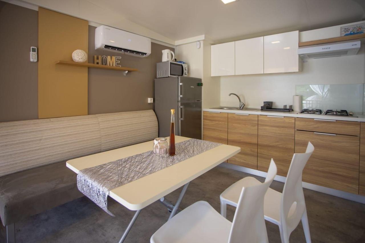 Oaza Mira Mobile Houses - Camp Basko Polje #Bestoffer Baška Voda Εξωτερικό φωτογραφία